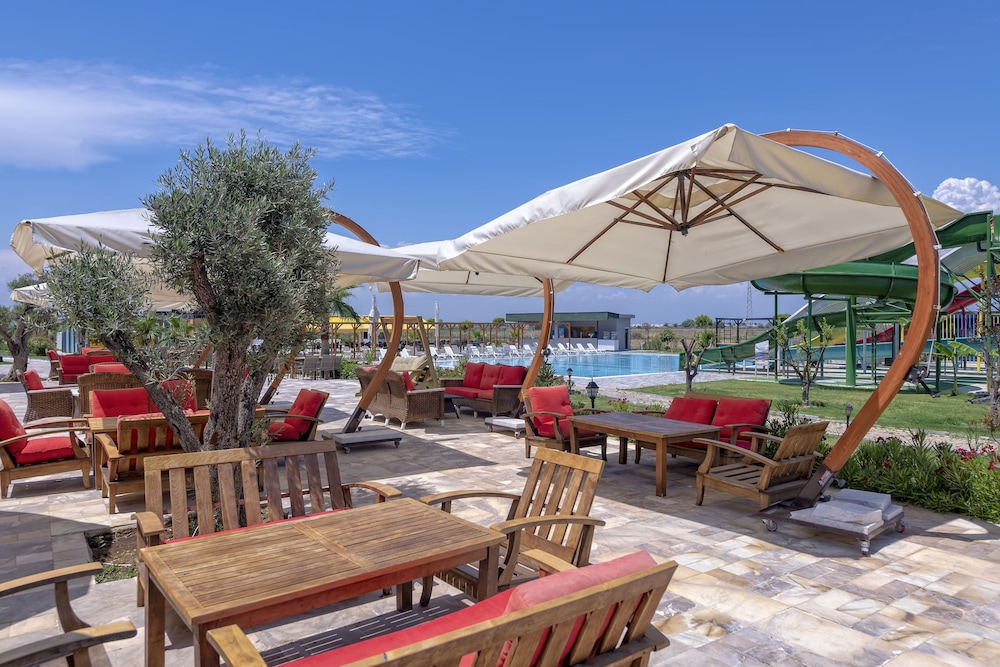 Palmet Family Lara (formerly Armas Sunrise Lara) (43km Away From Antalya)