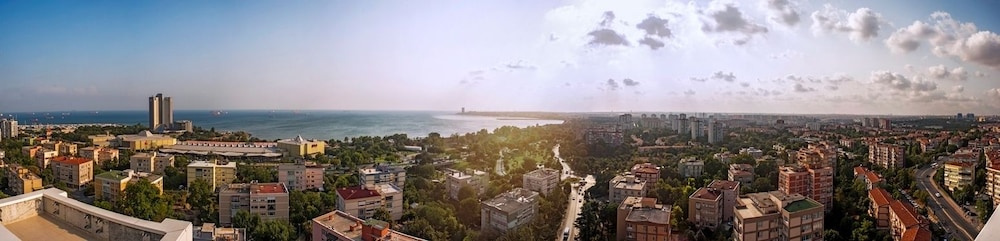 Ramada Plaza By Wyndham Istanbul Atakoy (formerly Ramada Hotel Suites By Wyndham Istanbul Atakoy)