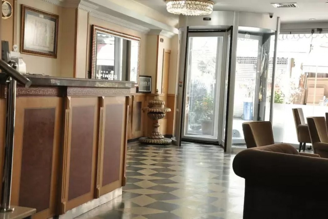 Grand Papirus Hotel