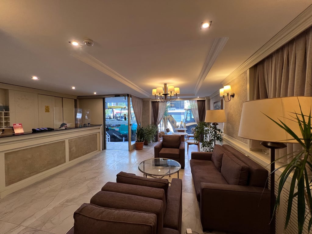 Gul Hotel