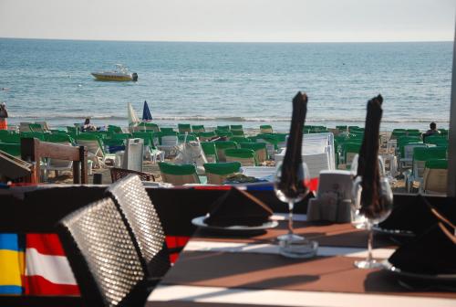 Sun Flower Apart Hotel (72km Away From Antalya)