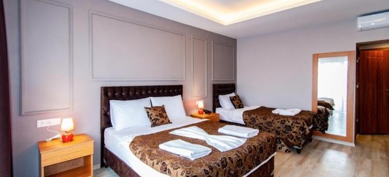 Naz Hotel Old Bazaar Istanbul