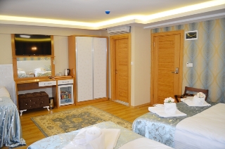 Know Hostel (also Known As Elite Kasseria Hotel)