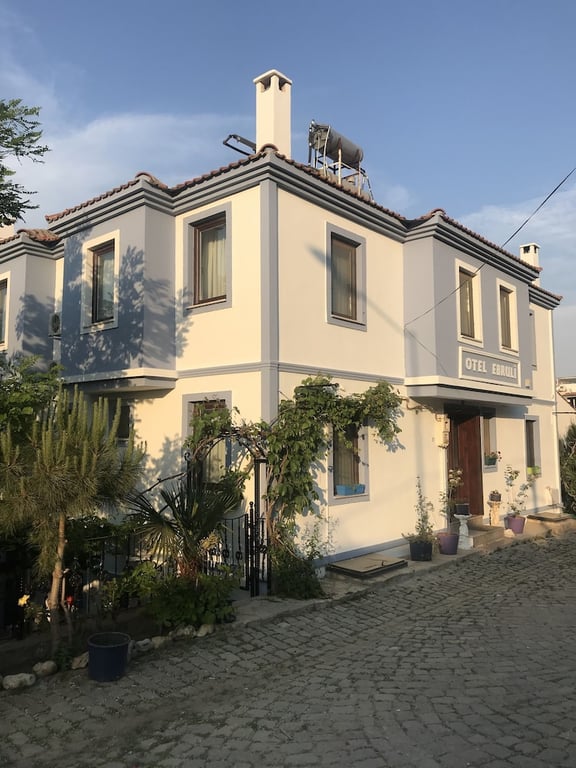Ebruli Hotel
