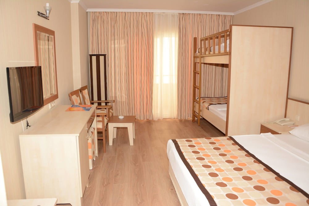 Stella Beach Hotel Ultra All Inclusive(97 Km Away From Antalya
