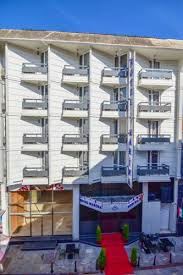Marina Hotel