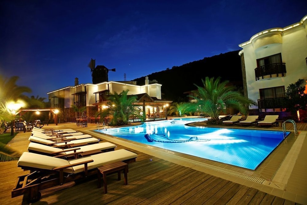 Ipek Garden Palace Residence Boutique Class