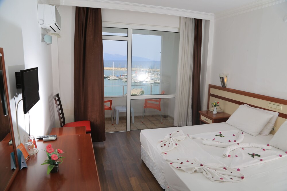 Finike Marina Hotel (also Known As Hotel Grand Finike) (111km Away From Antalya)