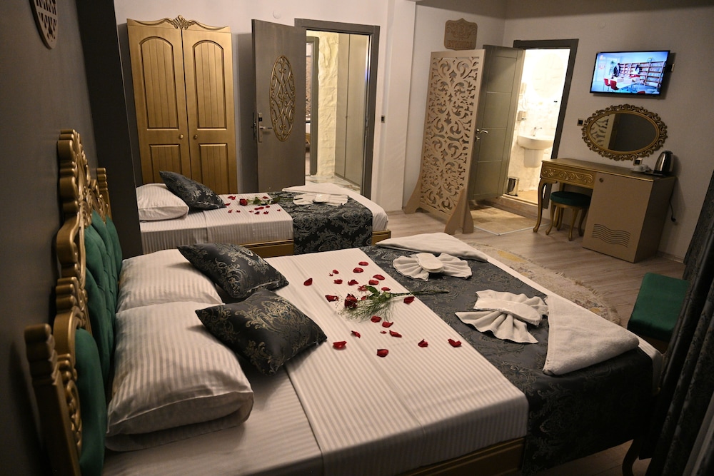 Ethnica Suites