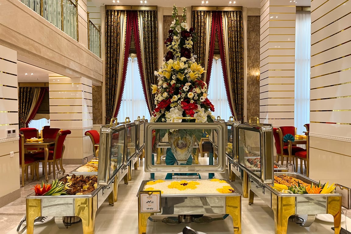 Madinah al-Boshra Hotel