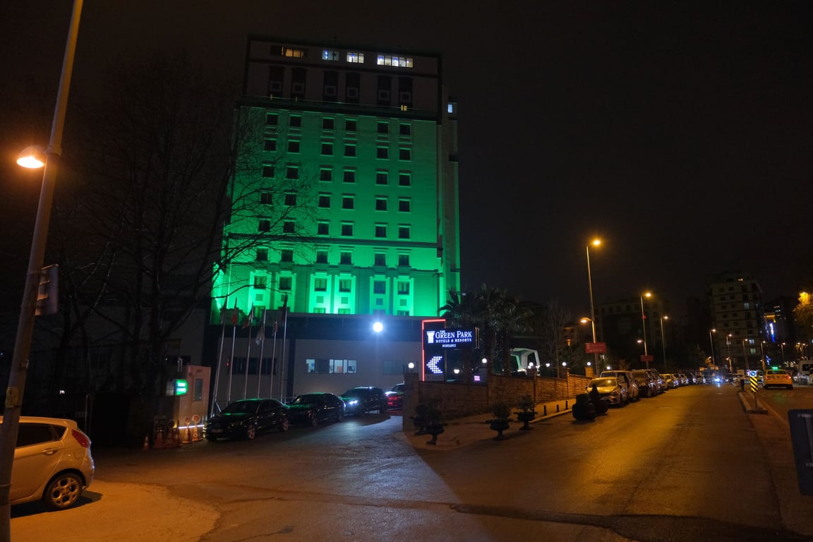 The Green Park Bostanci