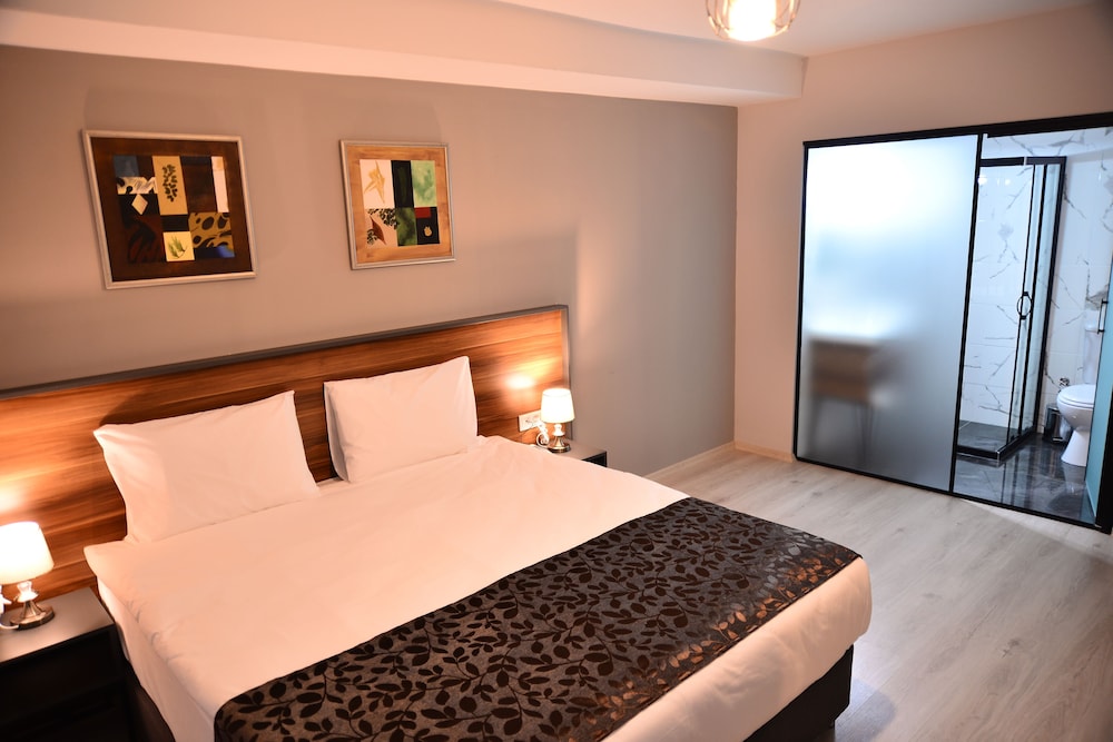 Privado Hotels