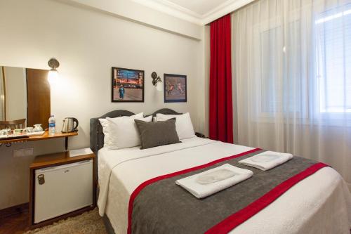 Queen Seagull Boutique Hotel