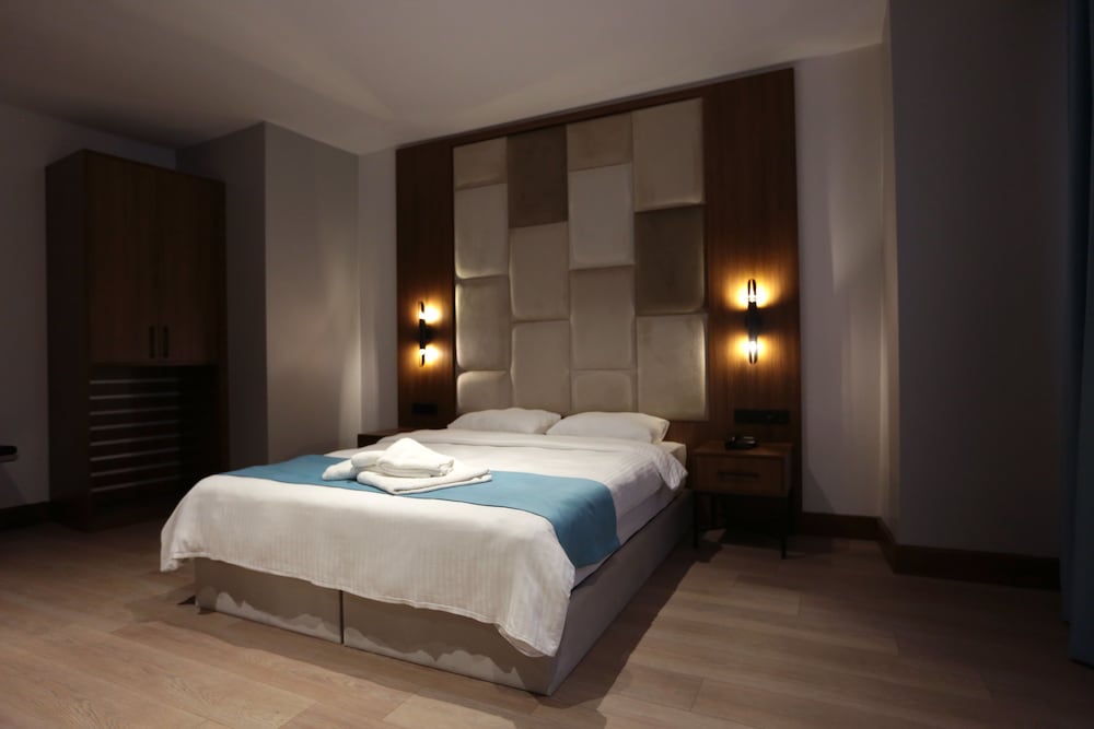 Isle Otel