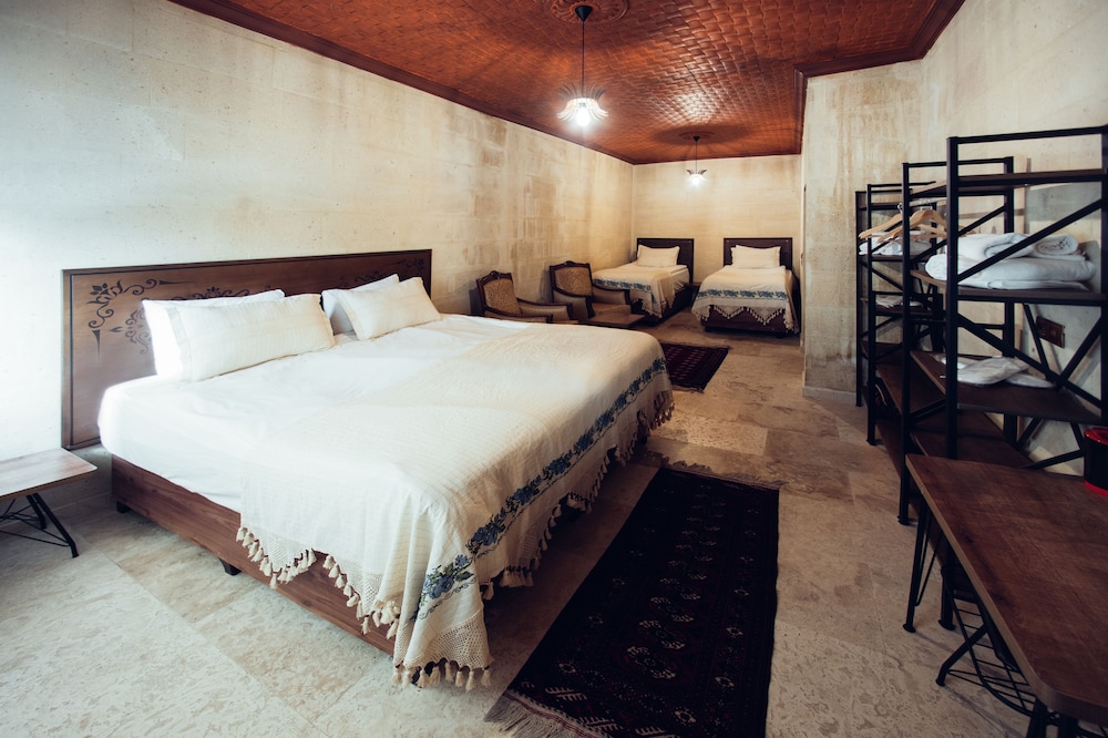 Azalea Terrace Cave Hotel(also Known As Azalea Terraca Hotel)