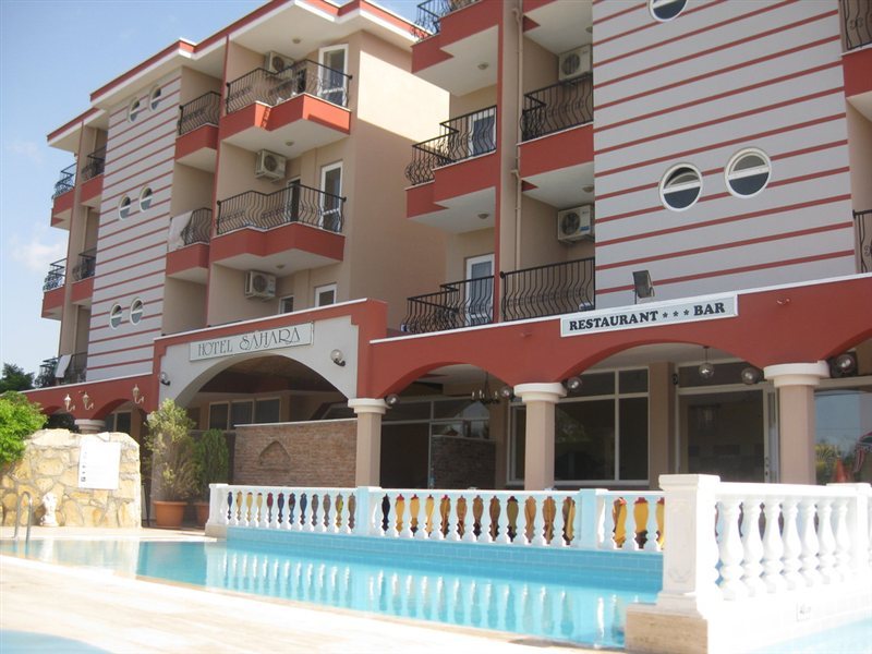 Sahara Hotel Side