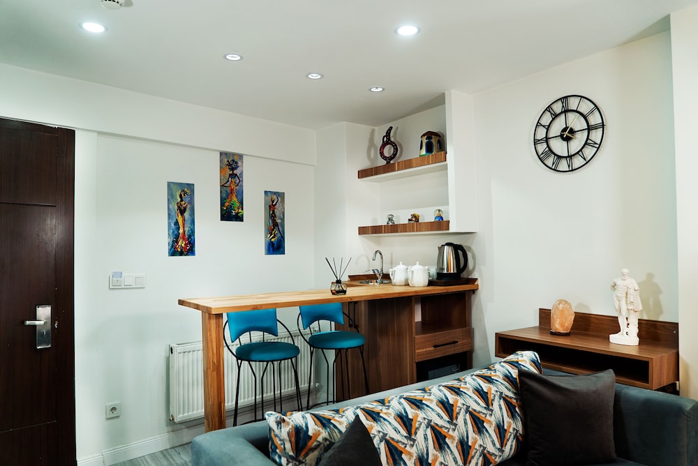 Taksim Yazici Residence
