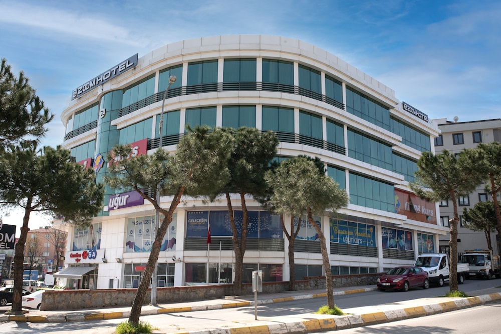 Zoom Hotel (44 Km Away From Istanbul)