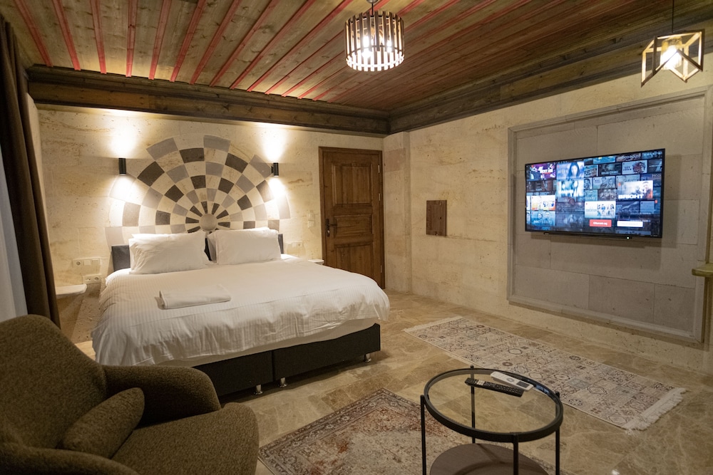 Uçhisar Premium Hotel