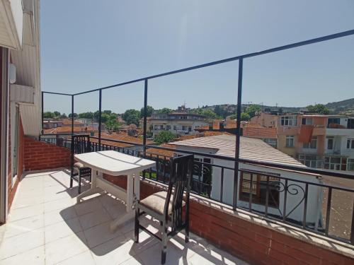 Buyukada Cinar Hotel (34Km Away From Istanbul)