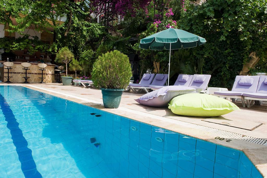 Villa Sonata (Also Known As Villa Sonata Apart Hotel/Villa Sonata Boutique Hotel)