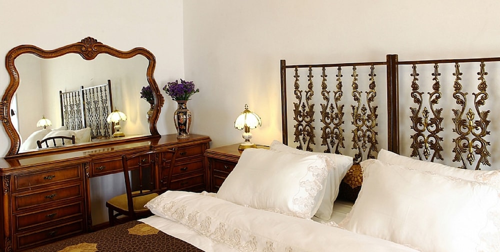 Sarnic Butik Otel(Also Known As Sarnic Suits)