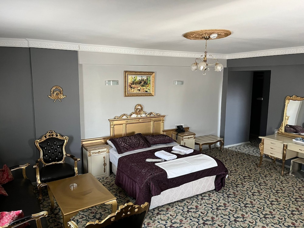 Metros Hotel