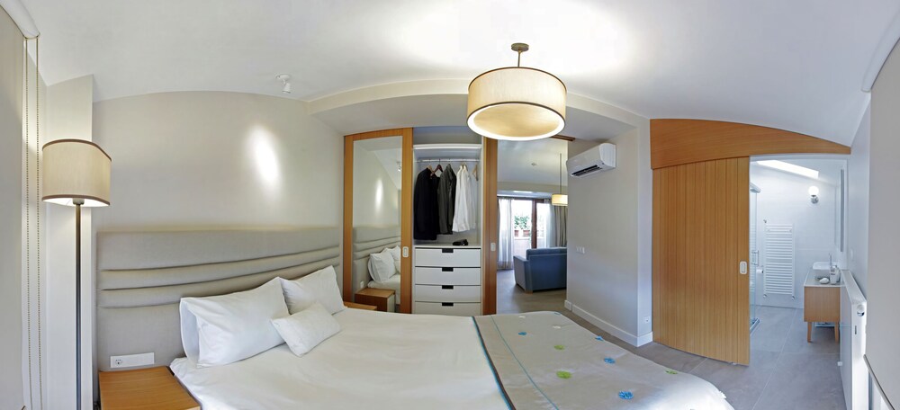 Big Urban Stay Hotel