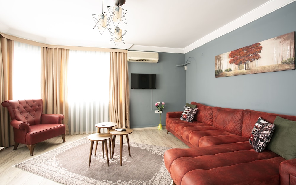 Sirenas Suites