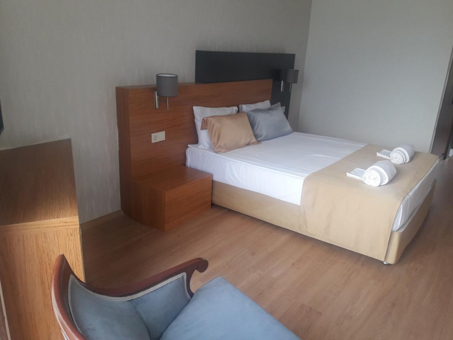 Orange Park Hotel (Formerly Club Hotel Delfino) Closed