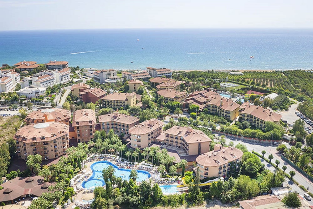 Mholiday Hotels Stone Palace Side All Inclusive (64km Away From Antalya)