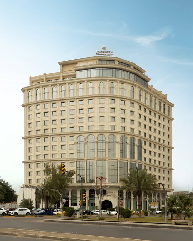Grand Bloom Hotel