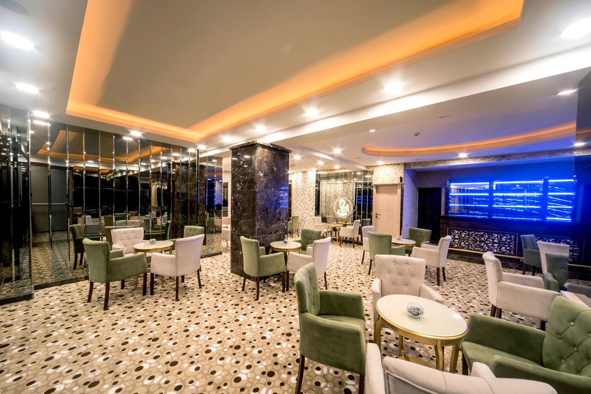 Pelican House Hotel