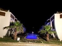 Hande Homes (46 Km Away From Antalya)