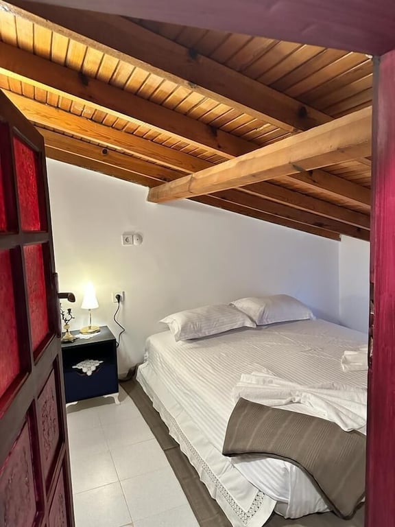 Apelles Butik Otel (60km Away From Izmir)