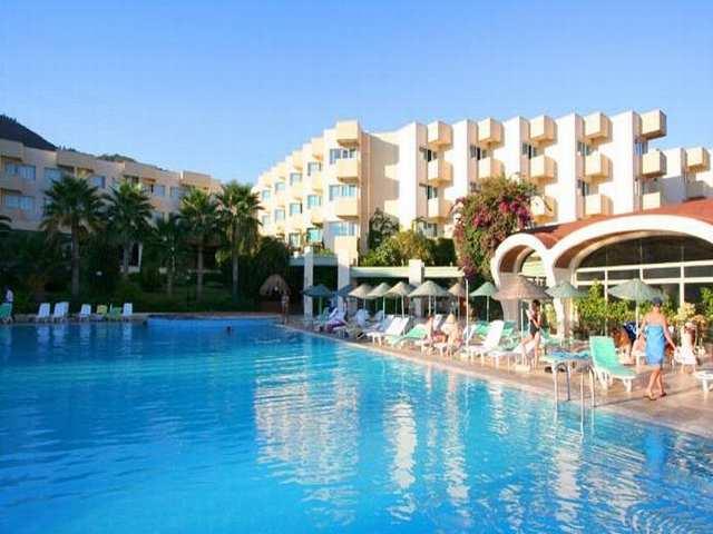 Fortezza Beach Resort All Inclusive(Also Known As Marmaris Resort Deluxe)Does Not Accept Man Only Bookings