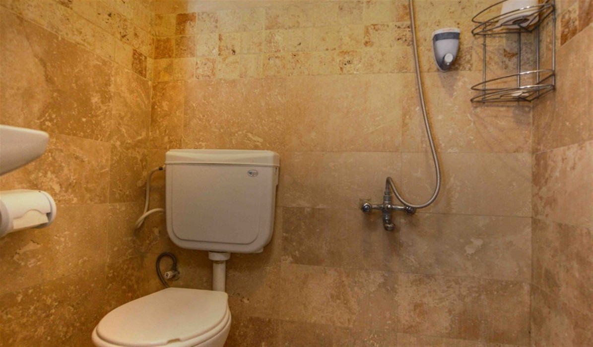 Elysee Cave House (no Front Desk,contact The Property Five Days In Advance)