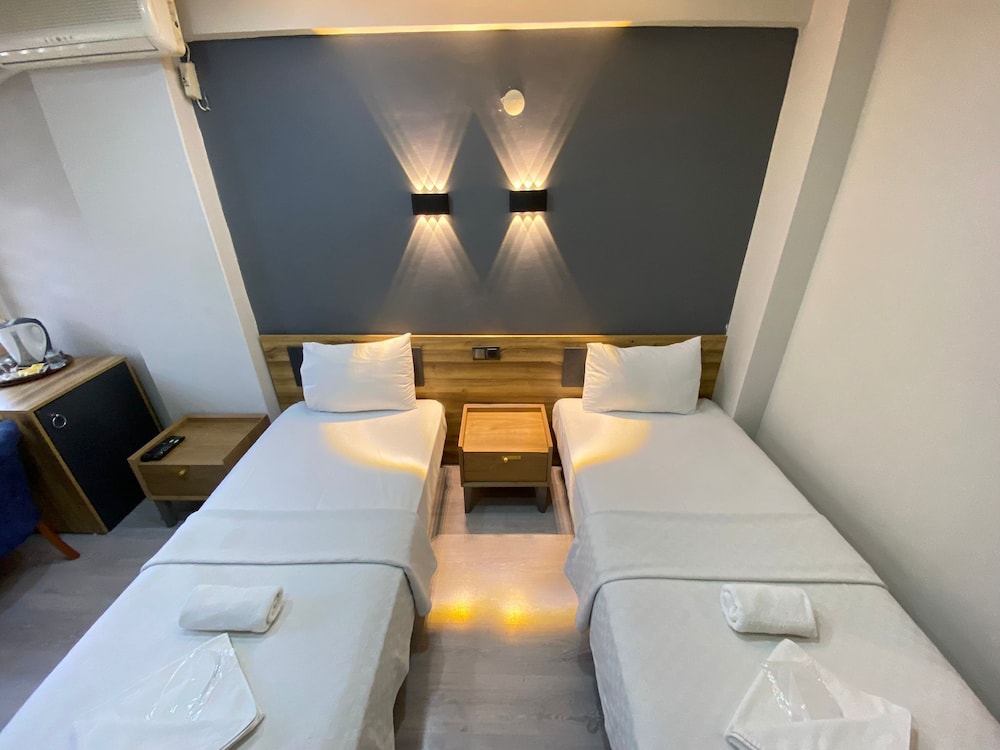Deta Port Hotel