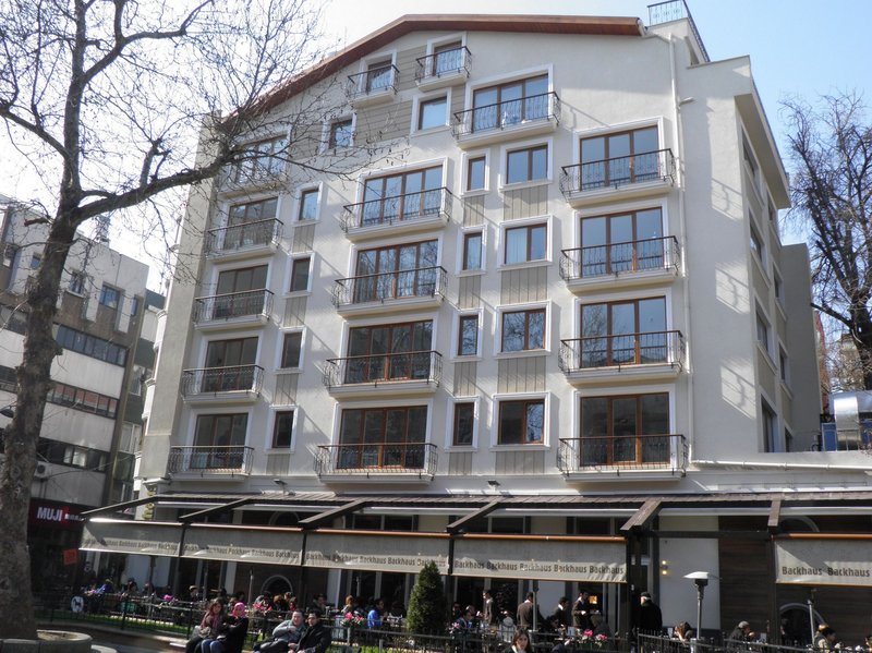 Nardi Nisantasi (also Known As Home Stay Home Nisantasi Hotel)