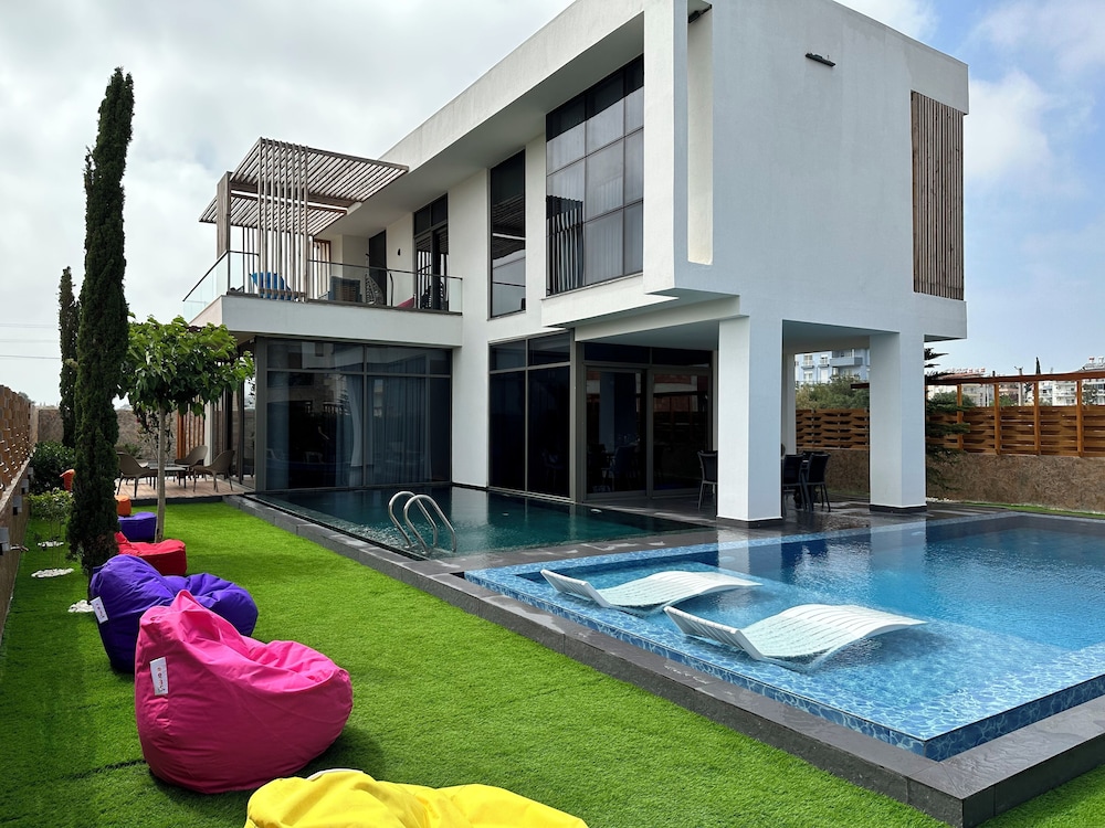 Dr Villa Suits (34Km Away From Antalya)