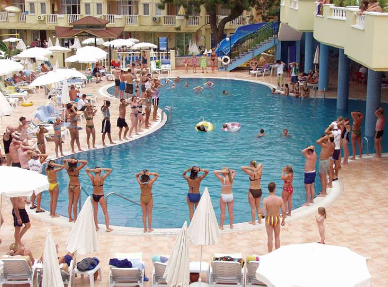 Club Paradiso Hotel And Resort (does Not Accept Men Only Bookings)