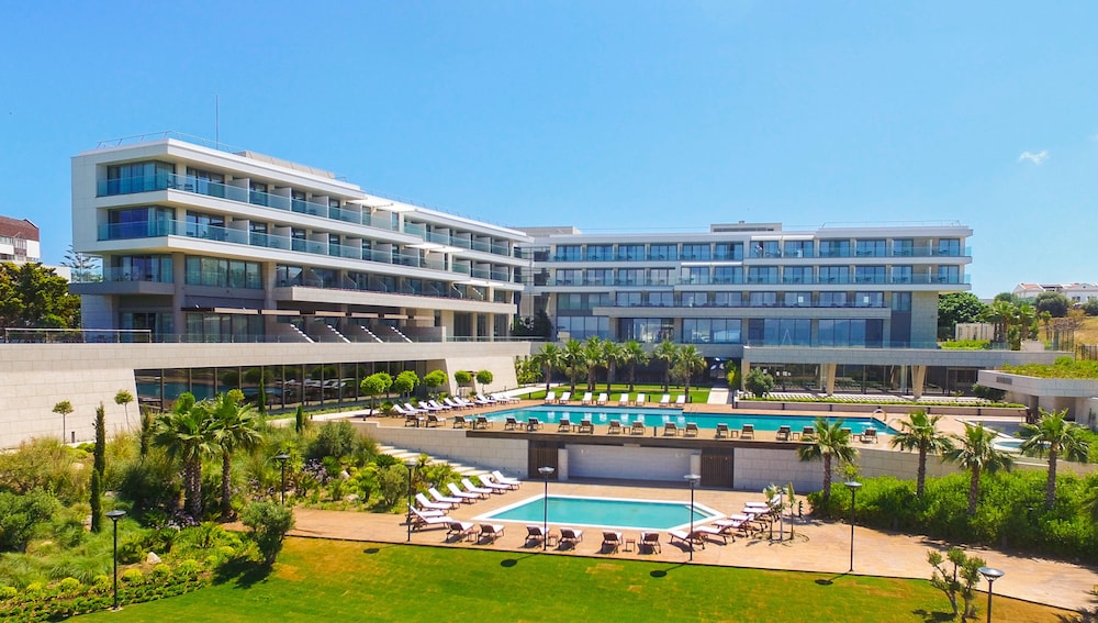 On Live Hotel(Also Known As On Live Deluxe Hotel)
