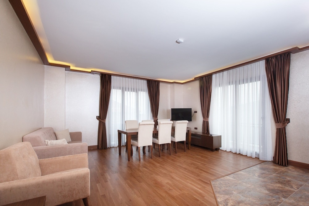 Sera Lake Resort Hotel Spa And Aparts( 13 Km From Trabzon )