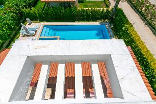 Paradise Town Villa Beliza(36km Away From Antalya)
