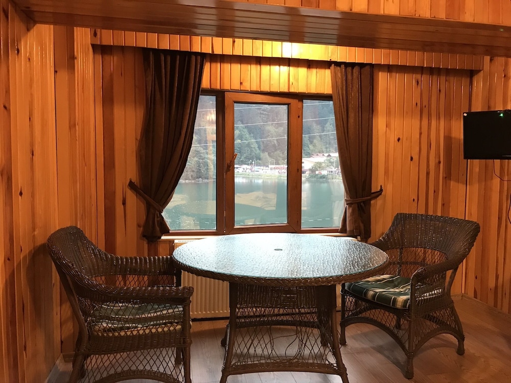 Ozkan Hotel