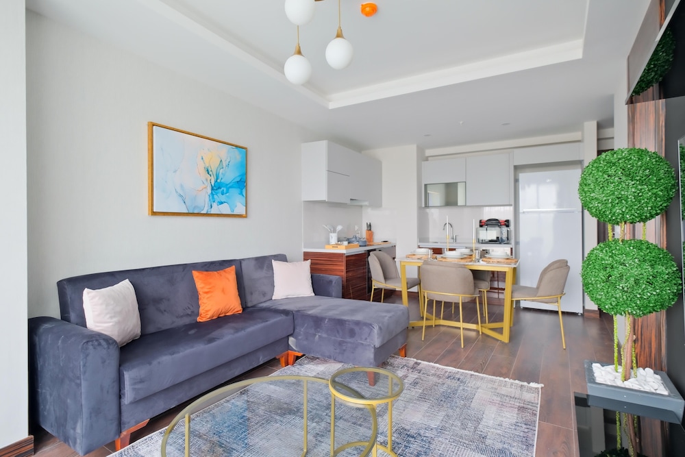 Air Basaksehir Residence By Newinn (37Km Away From City Center) (Limited Front Desk From 9 Am To 9 Pm)