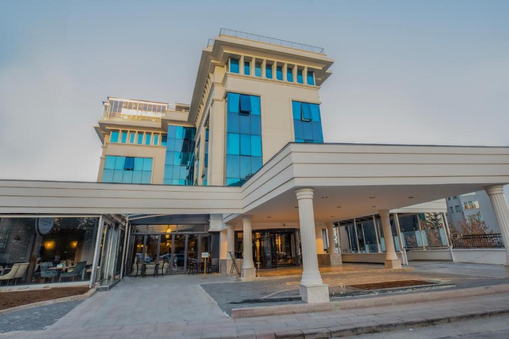 Asmin Hotel