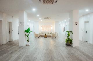 Regenesis Suite Hotel And Spa