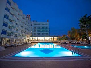 Ada Newday Resort Hotel