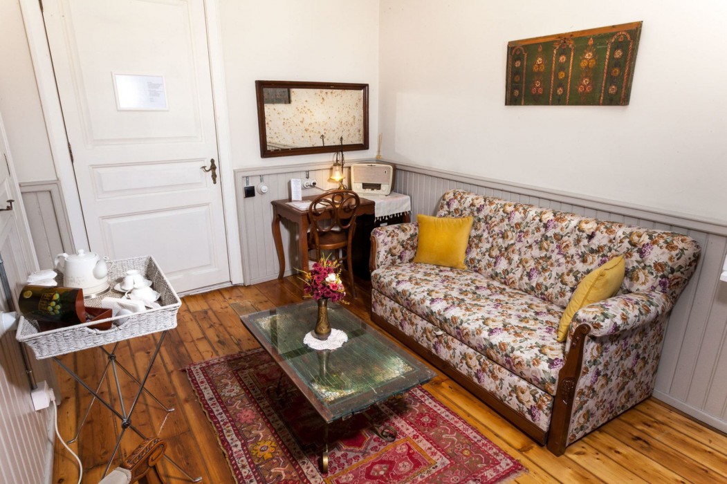 Troya Balat Hotel (also Known As Special Class Hotel) (5km Away From Istanbul Center)